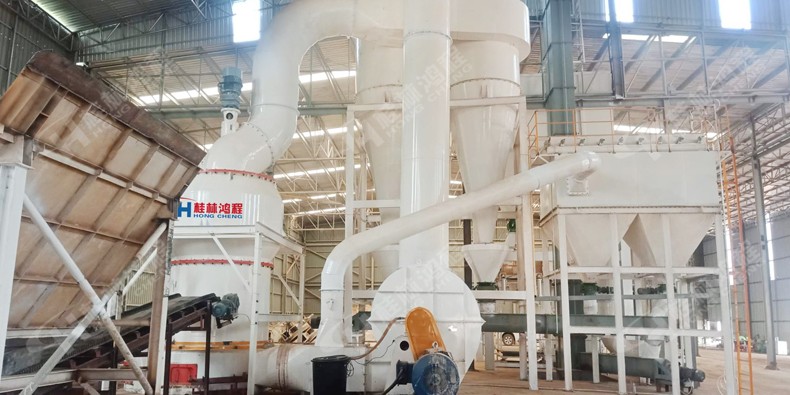 某大型玻璃厂石油焦制粉项目（上市企业）HC2000摆式磨粉机石油焦磨机生产线
